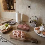 Fattoria Le Vegre *