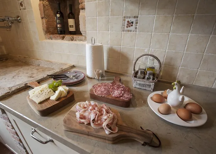 Fattoria Le Vegre *